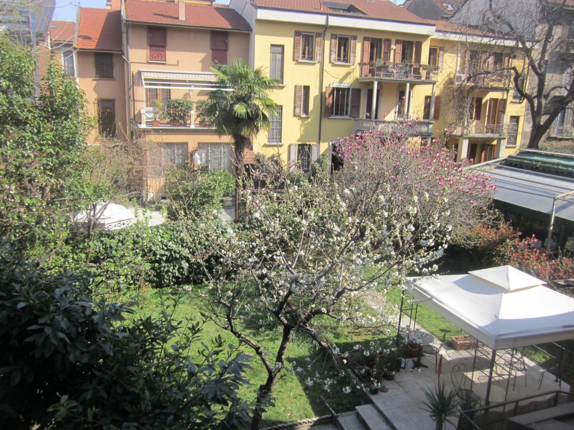 Hotel Adler Milan Bagian luar foto
